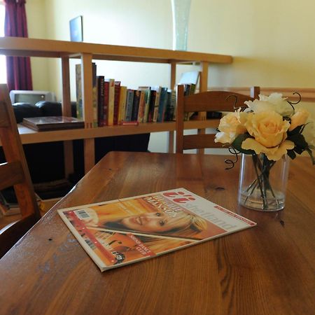 ラーウィックDecca - Self Catering Shetlandアパートメント エクステリア 写真