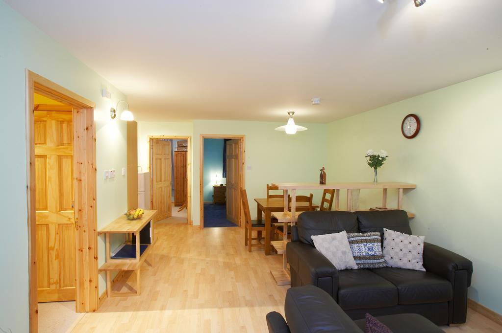 ラーウィックDecca - Self Catering Shetlandアパートメント エクステリア 写真