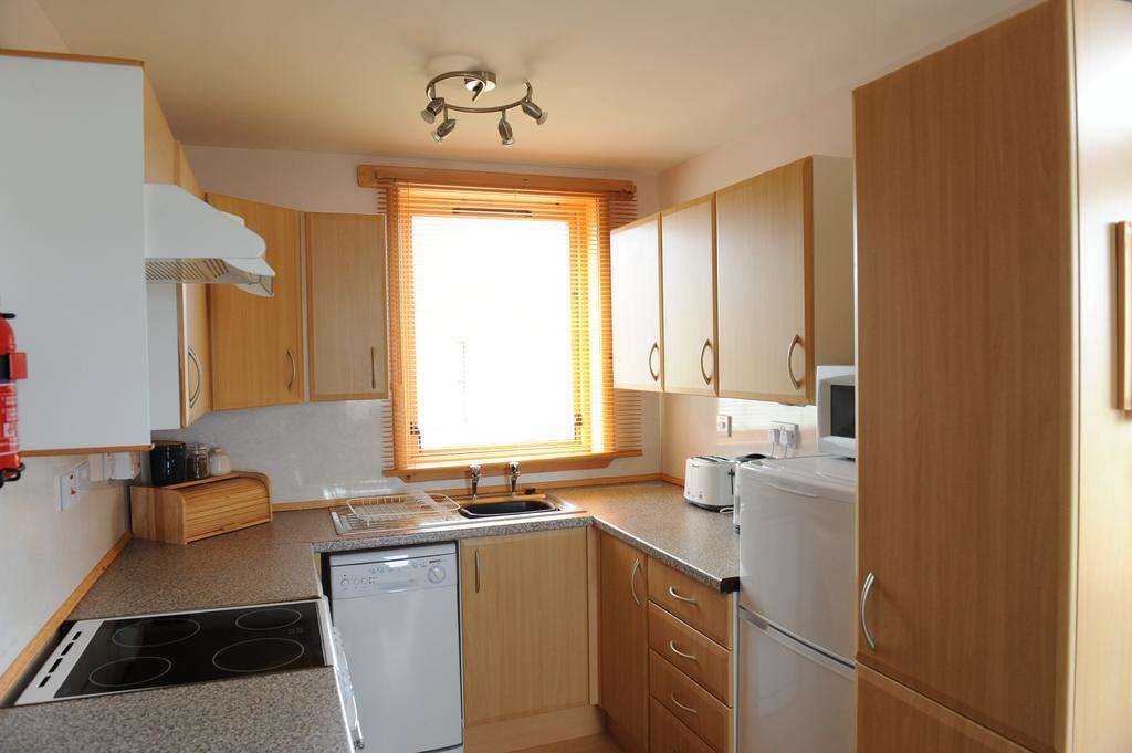 ラーウィックDecca - Self Catering Shetlandアパートメント エクステリア 写真